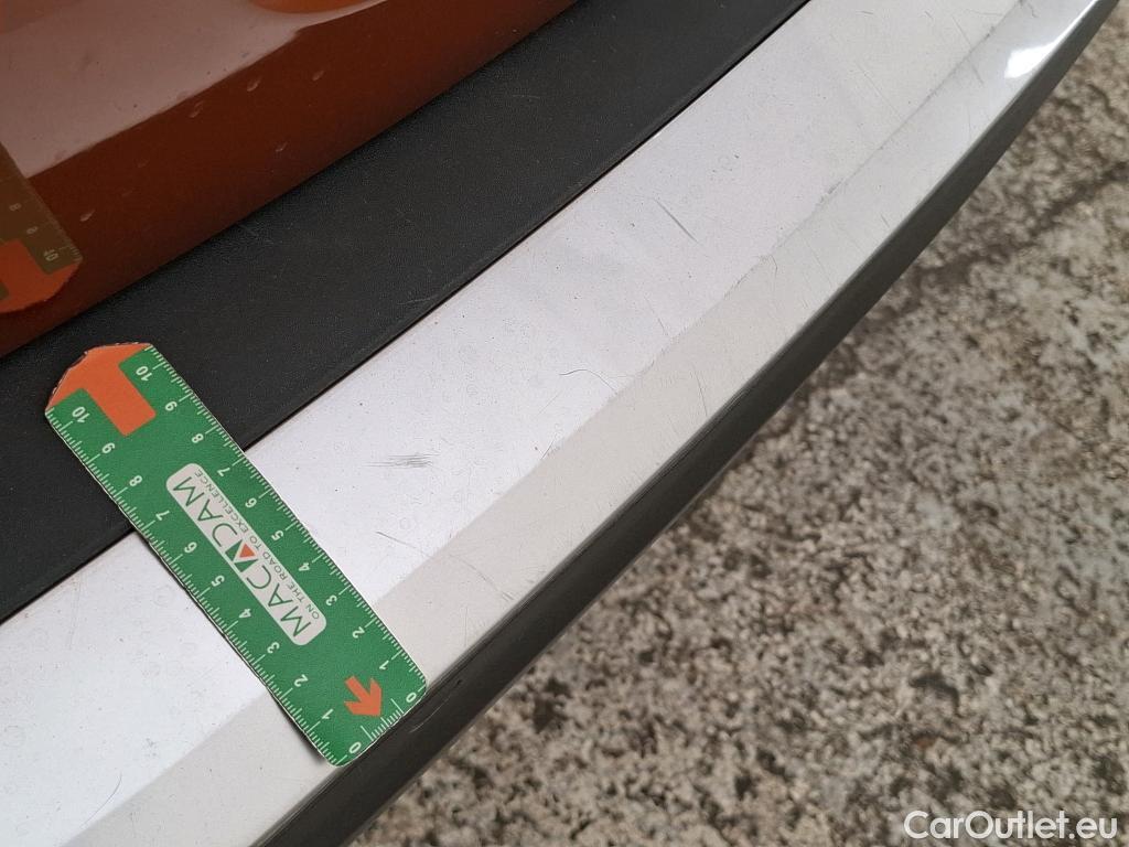  Peugeot  2008  Allure Business 1.5 HDi 100CV BVM6 E6d #46