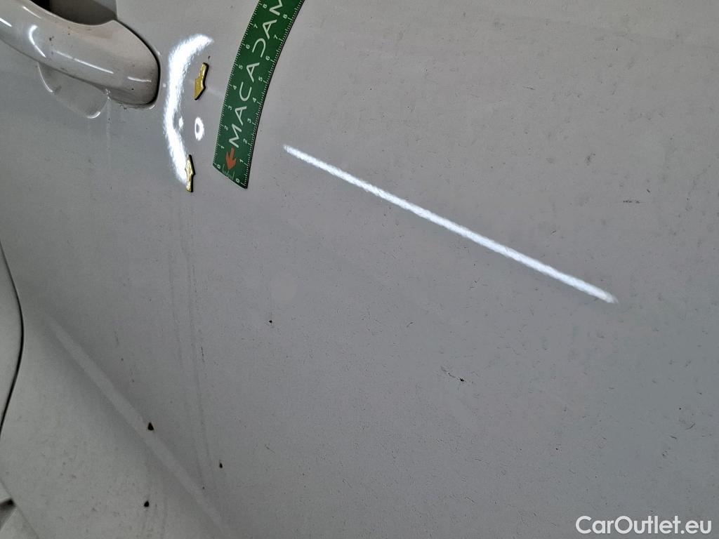  Ford  Kuga FORD  / 2019 / 5P / SUV 1.5 EcoBlue 120ch auto St-Line Business #40