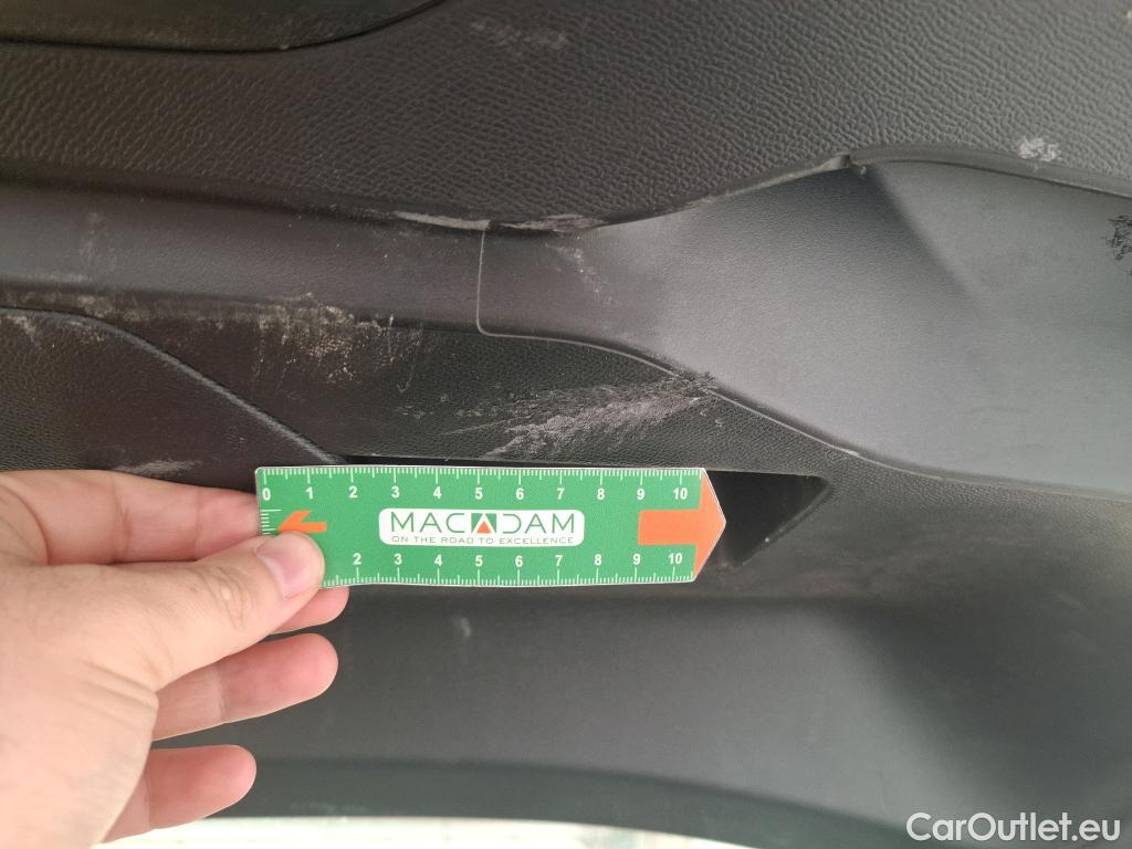  Peugeot  2008  Active Business 1.5 HDi 110CV BVM6 E6d #9