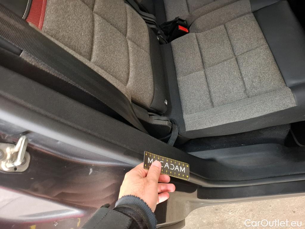  Citroen  C5  Aircross C-Series Hybrid 1.6 225CV BVA8 E6d #17