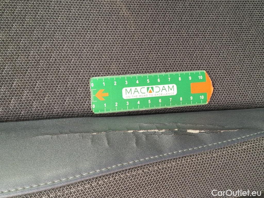  Peugeot  2008  Allure Business 1.5 HDi 100CV BVM6 E6d #32