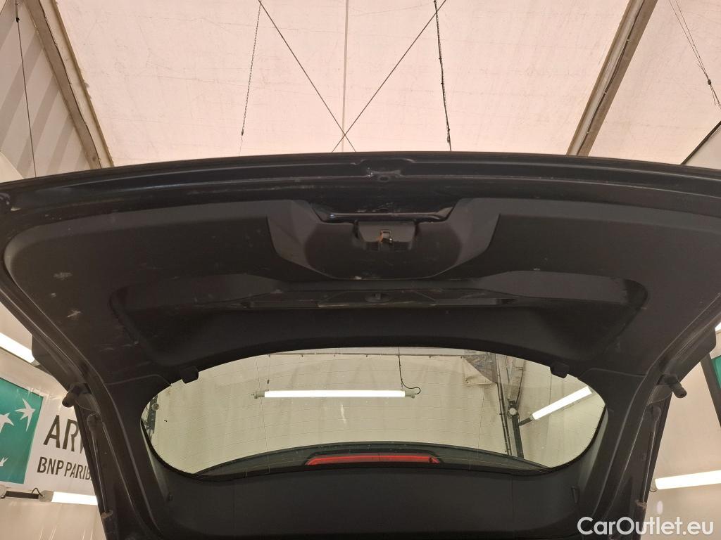  Peugeot  2008  Active Business 1.5 HDi 110CV BVM6 E6d #7