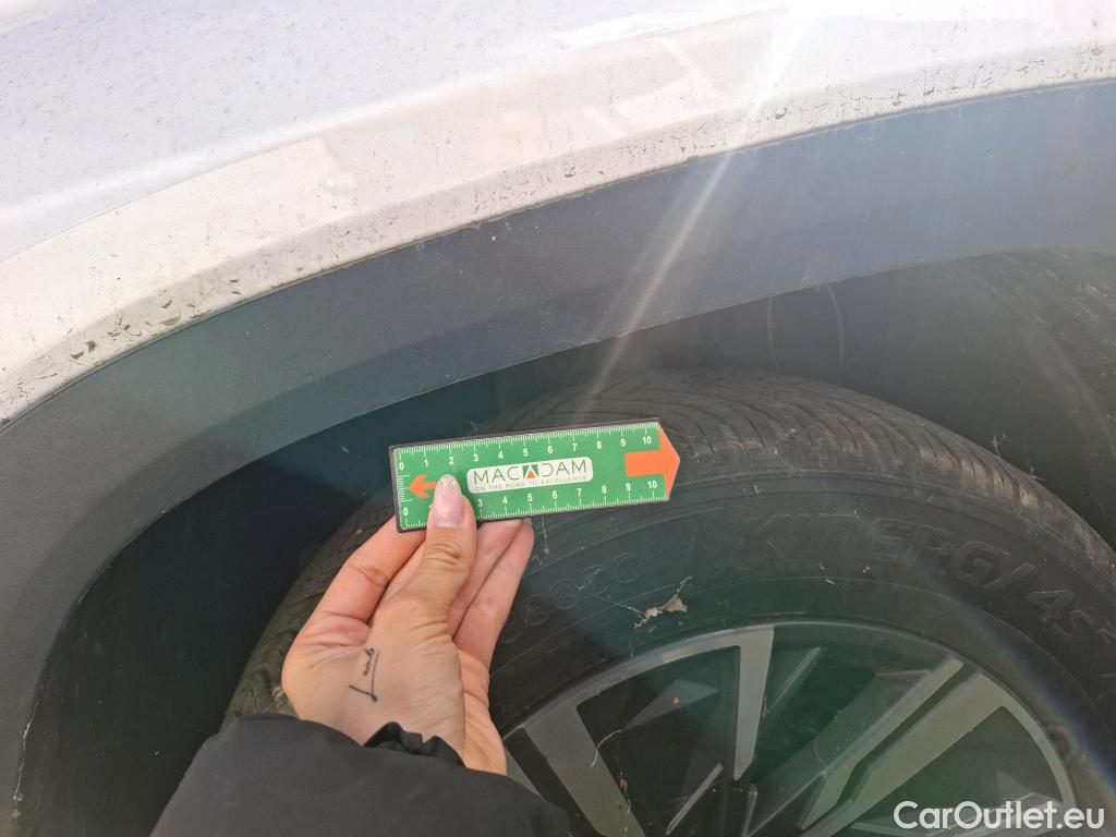  Hyundai  Tucson HYUNDAI  / 2020 / 5P / SUV 1.6 HYBRID 230 CREATIVE #15