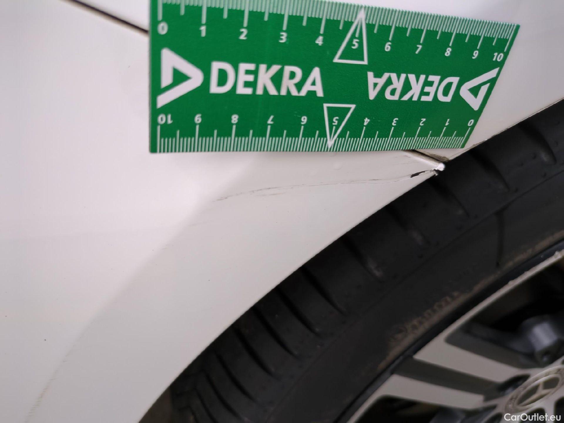  Mercedes  CLA-Klasse MERCEDES-BENZ CLA Shooting Brake / 2019 / 5P / Break CLA 200 d Progressive Line BA8 #9