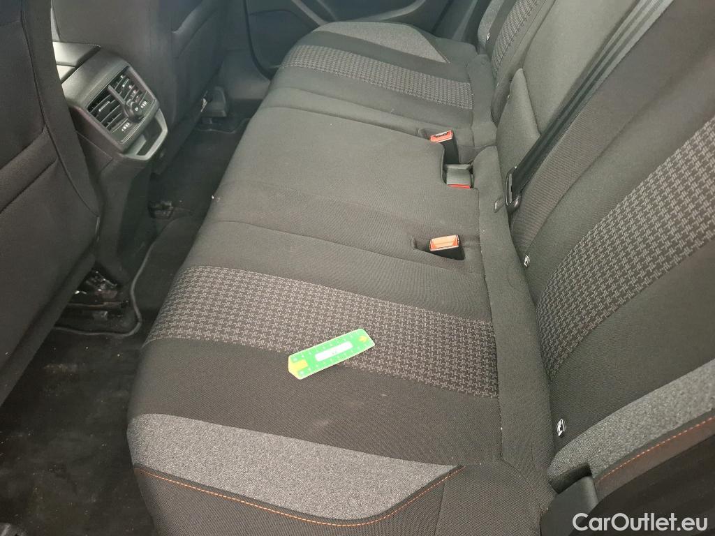  Peugeot  3008  Active Business 1.5 HDi 130CV BVA8 E6d #17