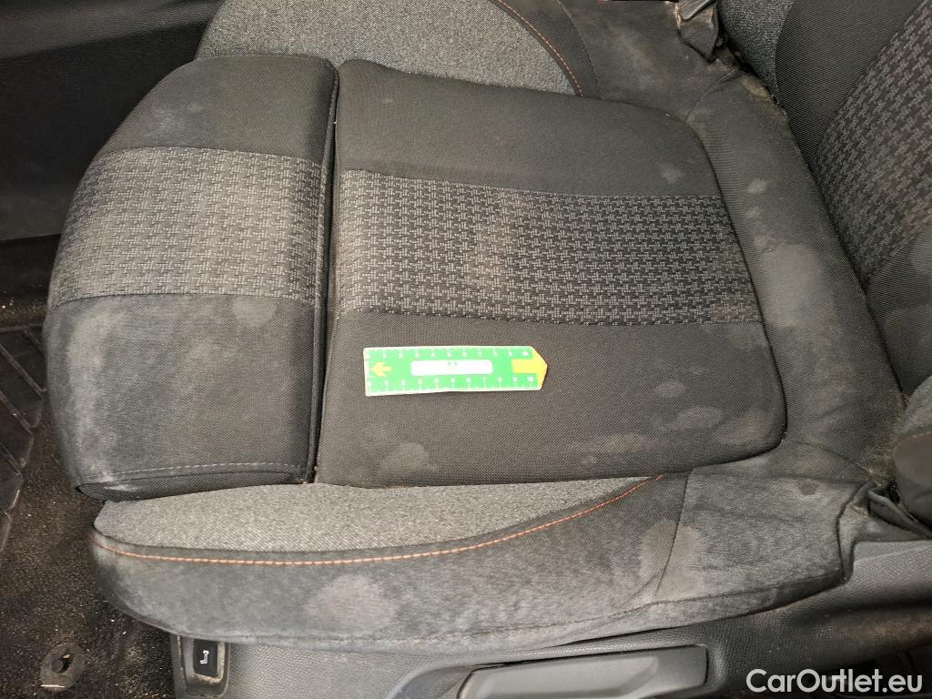  Peugeot  3008  Active Business 1.5 HDi 130CV BVA8 E6d #36