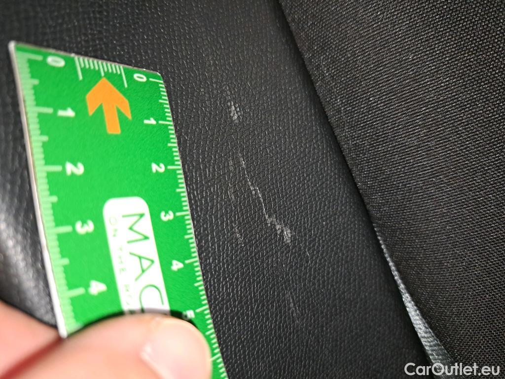  Peugeot  308 PEUGEOT  SW / 2021 / 5P / Break BlueHDi 130 ACTIVE PACK #18