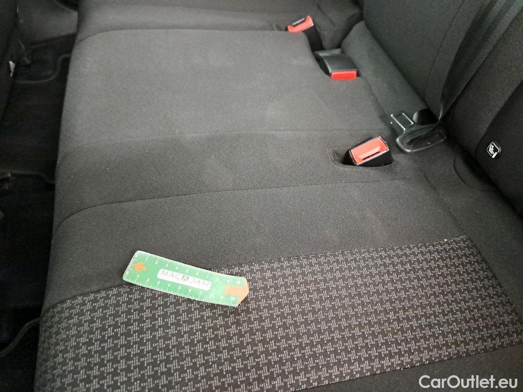  Peugeot  3008  Active Pack 1.5 HDi 130CV BVM6 E6d #11