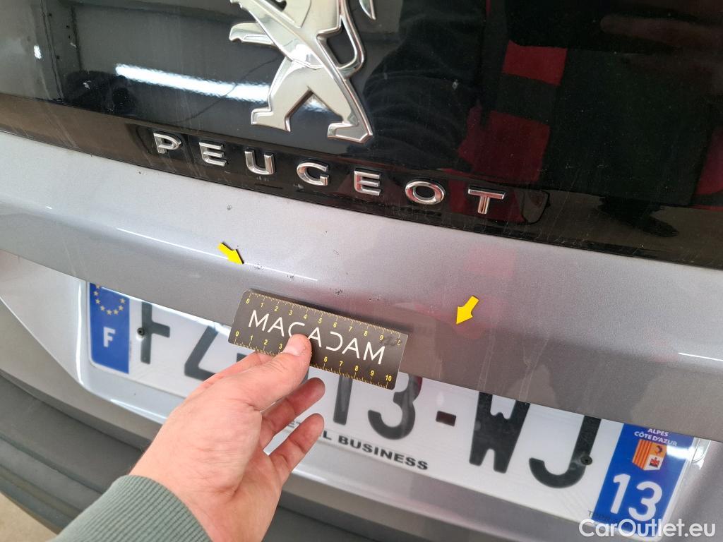  Peugeot  3008  Active Business 1.5 HDi 130CV BVA8 E6d #20