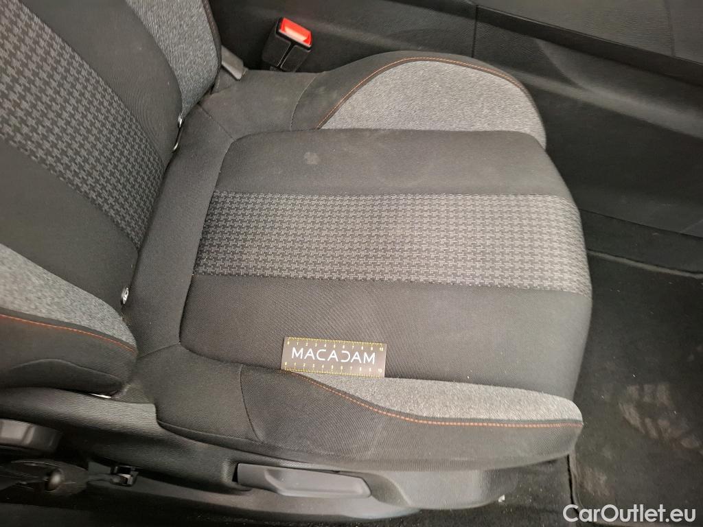  Peugeot  3008  Active Business 1.5 HDi 130CV BVA8 E6d #32