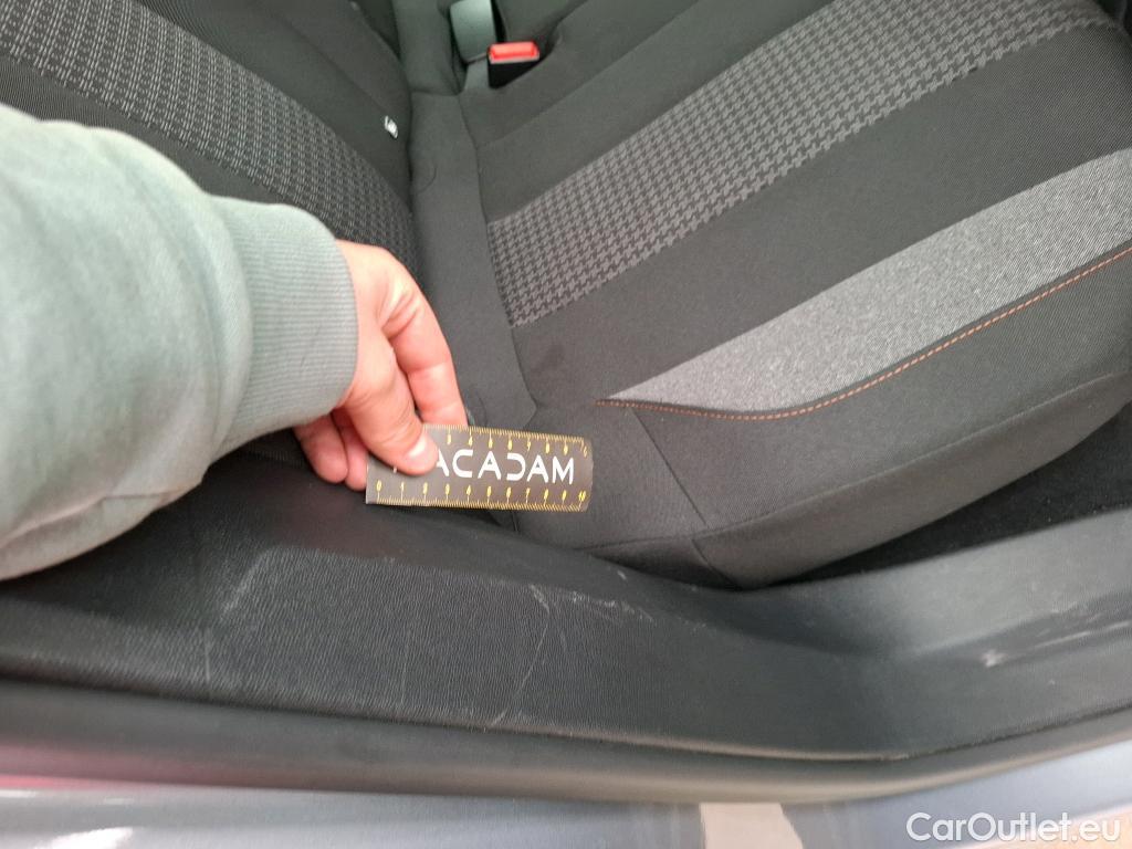  Peugeot  3008  Active Business 1.5 HDi 130CV BVA8 E6d #28