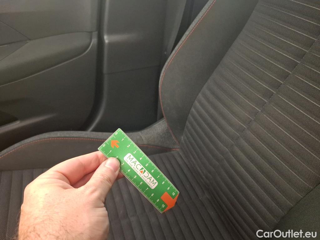  Peugeot  2008  Active Business 1.5 HDi 110CV BVM6 E6d #46