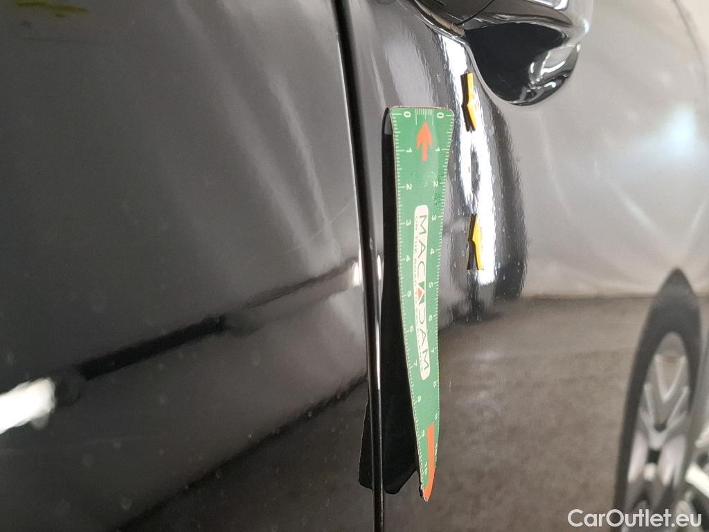  Peugeot  3008  Active Business 1.5 HDi 130CV BVA8 E6d #16