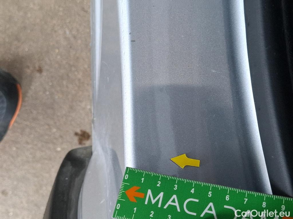  Renault  Captur RENAULT  / 2019 / 5P / SUV Business E-Tech hybride 145 -21 #18