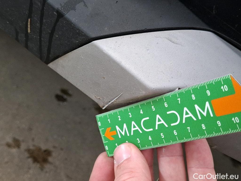  Renault  Captur RENAULT  / 2019 / 5P / SUV Business E-Tech hybride 145 -21 #36