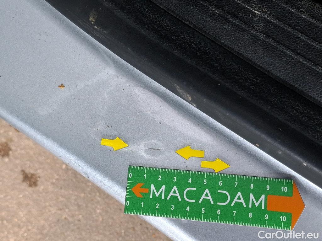  Renault  Captur RENAULT  / 2019 / 5P / SUV Business E-Tech hybride 145 -21 #15