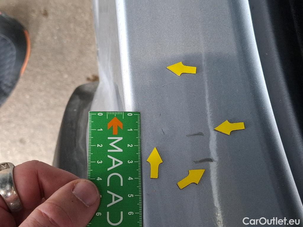  Renault  Captur RENAULT  / 2019 / 5P / SUV Business E-Tech hybride 145 -21 #17