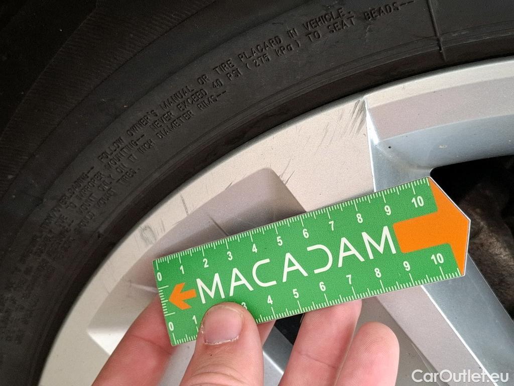  Renault  Captur RENAULT  / 2019 / 5P / SUV Business E-Tech hybride 145 -21 #30