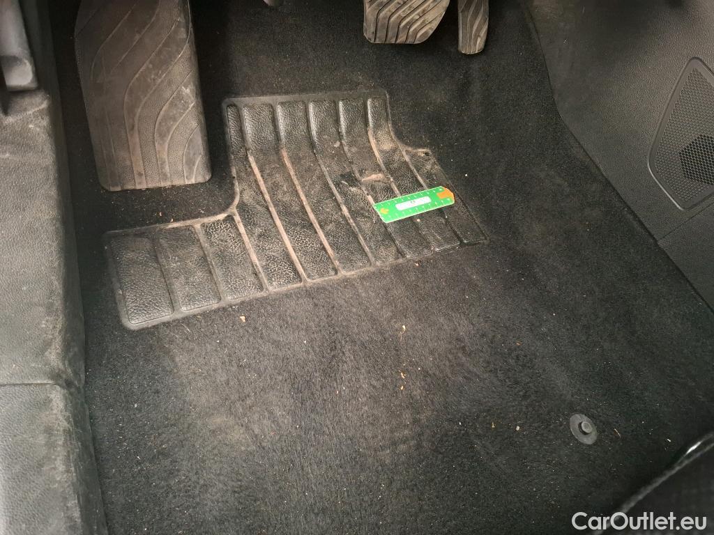  Renault  Megane  IV Estate Intens 1.5 dCi 115CV BVA7 E6d #16