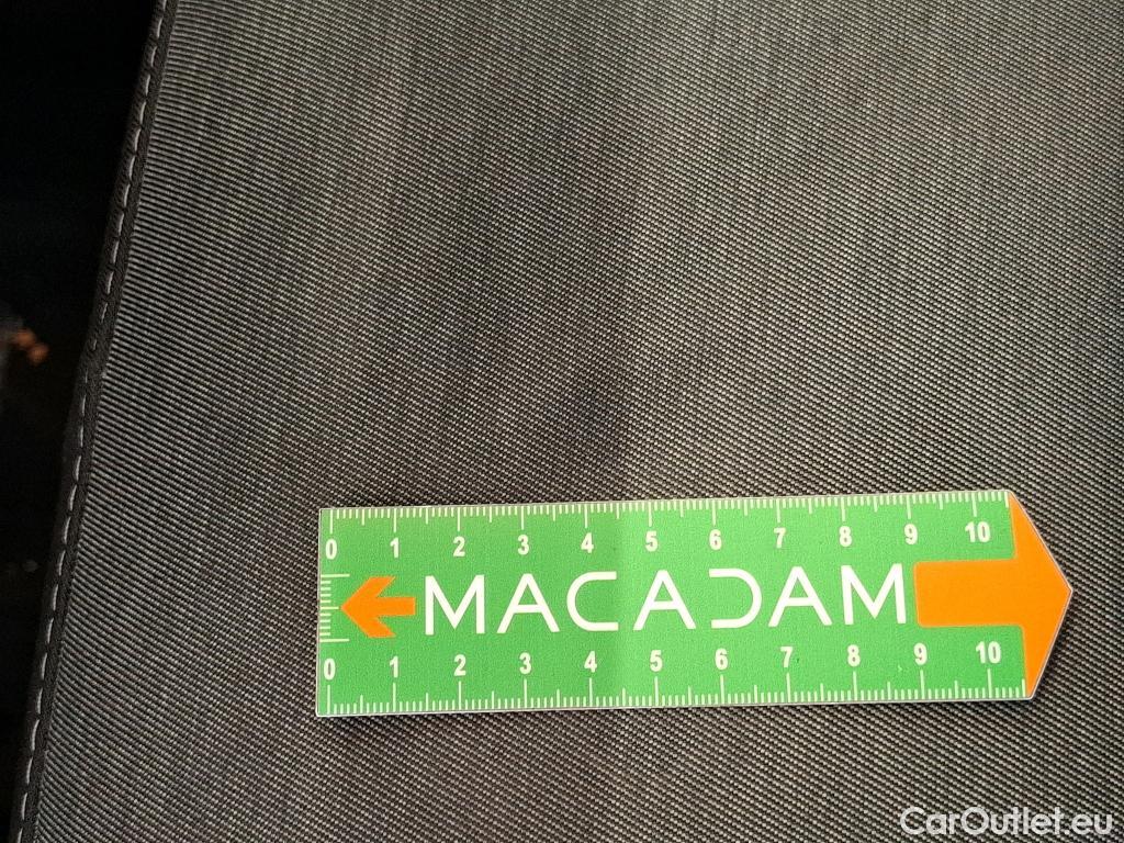  Renault  Captur RENAULT  / 2019 / 5P / SUV Business E-Tech hybride 145 -21 #23