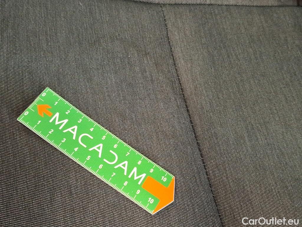  Renault  Captur RENAULT  / 2019 / 5P / SUV Business E-Tech hybride 145 -21 #26