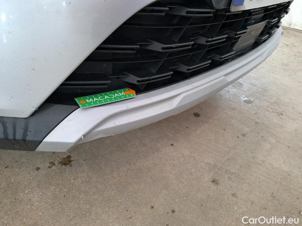  Renault  Captur RENAULT  / 2019 / 5P / SUV Business E-Tech hybride 145 -21 #35