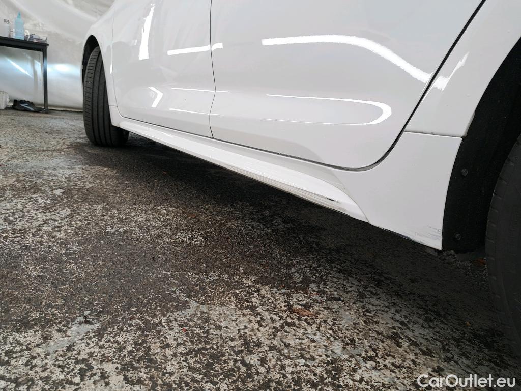  Toyota  Corolla TOYOTA  Touring Sports / 2018 / 5P / Break Hybride 122h Dynamic Business Beyond Zer #21