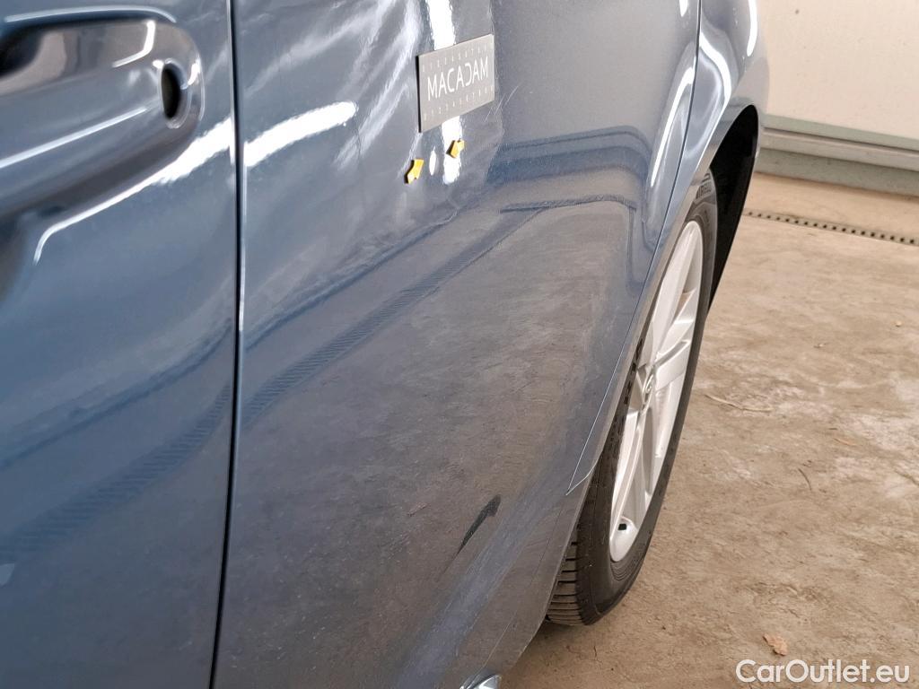  Toyota  Corolla TOYOTA  Touring Sports / 2018 / 5P / Break Hybride 122h Dynamic Business Stage Acad #17