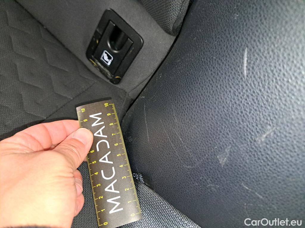  Toyota  Corolla TOYOTA  Touring Sports / 2018 / 5P / Break Hybride 122h Dynamic Business Beyond Zer #23