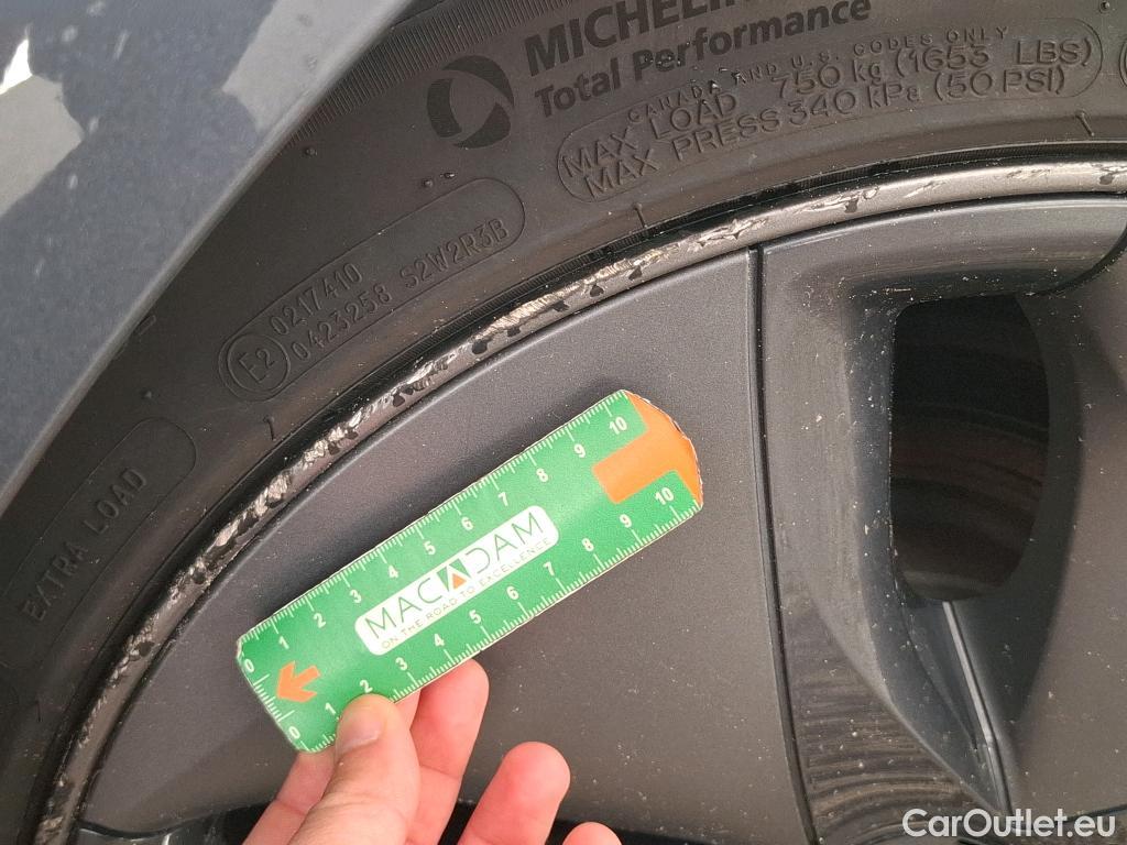  Tesla  Model 3 TESLA  / 2018 / 4P / Berline Long Range Dual Motor AWD #12