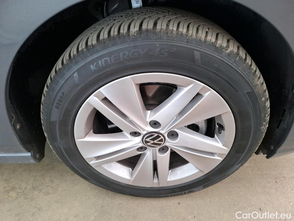  Volkswagen  Golf  VOLKSWAGEN / 2020 / 5P / Berline 2.0 TDI SCR 115 DSG7 Life Busi #23