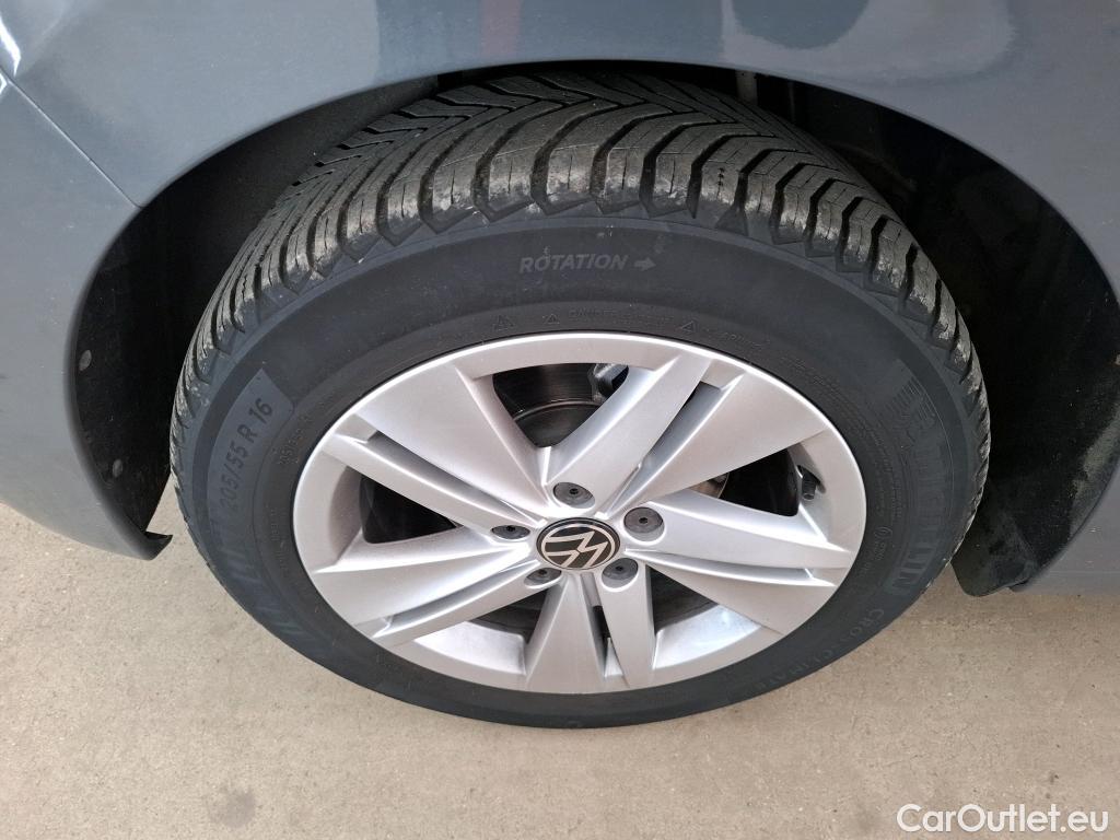  Volkswagen  Golf  VOLKSWAGEN / 2020 / 5P / Berline 2.0 TDI SCR 115 DSG7 Life Busi #19