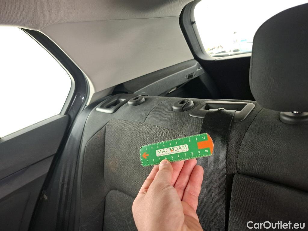  Volkswagen  Golf  VOLKSWAGEN / 2020 / 5P / Berline 2.0 TDI SCR 115 DSG7 Life Busi #5