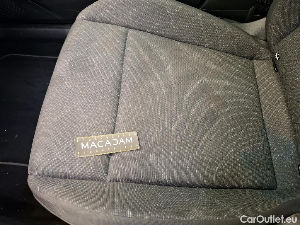  Volkswagen  Golf  VIII Berline Life Plus 2.0 TDI 115CV BVA7 E6d #12