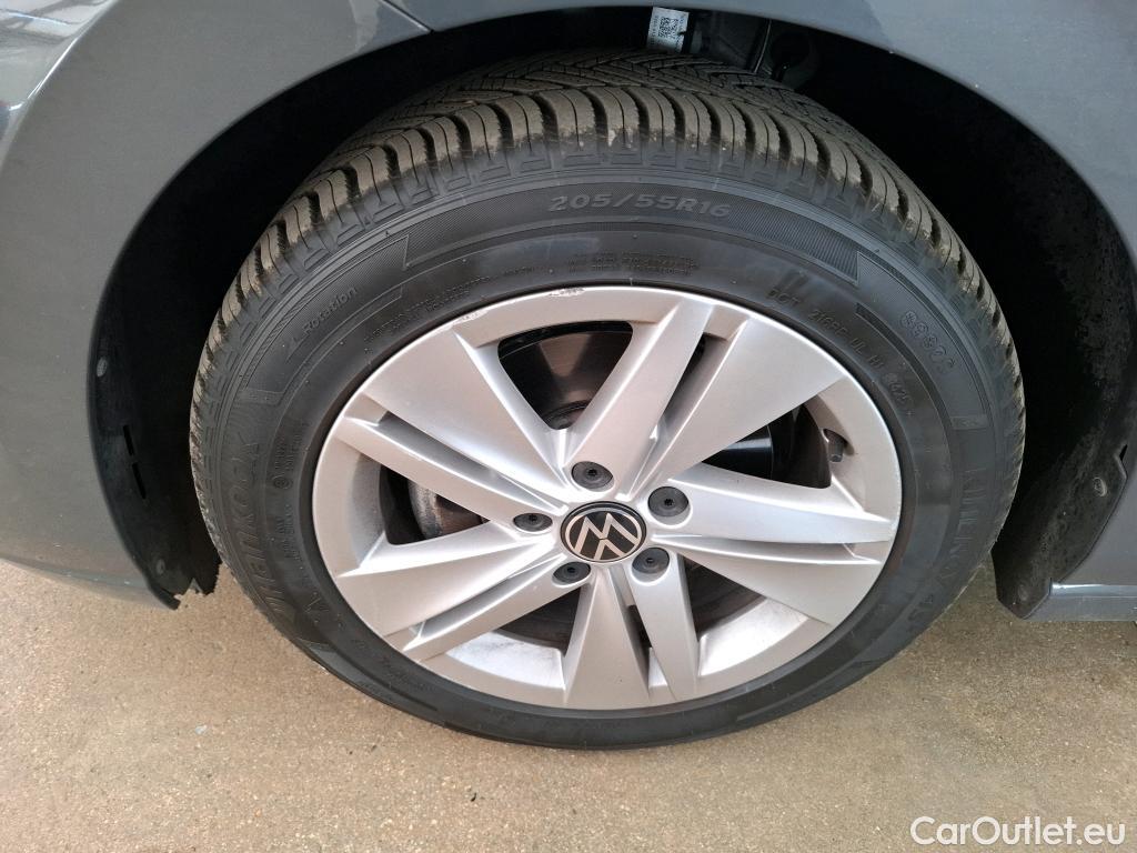  Volkswagen  Golf  VOLKSWAGEN / 2020 / 5P / Berline 2.0 TDI SCR 115 DSG7 Life Busi #2