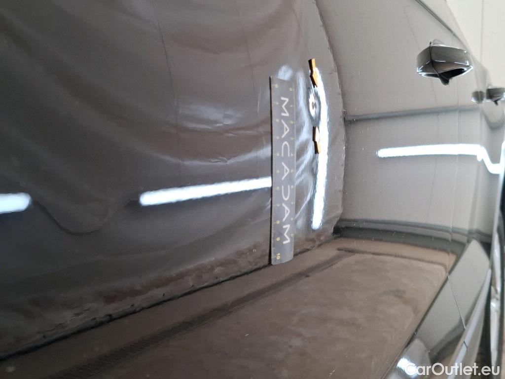  Volkswagen  T-ROC VOLKSWAGEN  / 2017 / 5P / SUV 2.0 TDI 115 LOUNGE BUS #18