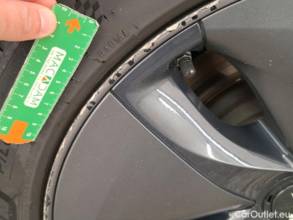  Tesla  Model 3 TESLA  / 2018 / 4P / Berline Long Range Dual Motor AWD #20