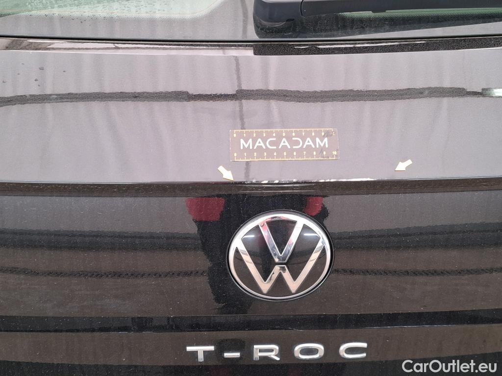  Volkswagen  T-ROC VOLKSWAGEN  / 2017 / 5P / SUV 2.0 TDI 115 LOUNGE BUS #4
