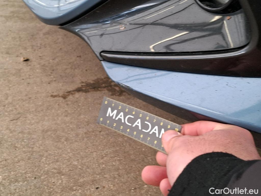  Toyota  Corolla TOYOTA  Touring Sports / 2018 / 5P / Break Hybride 122h Dynamic Business Stage Acad #3