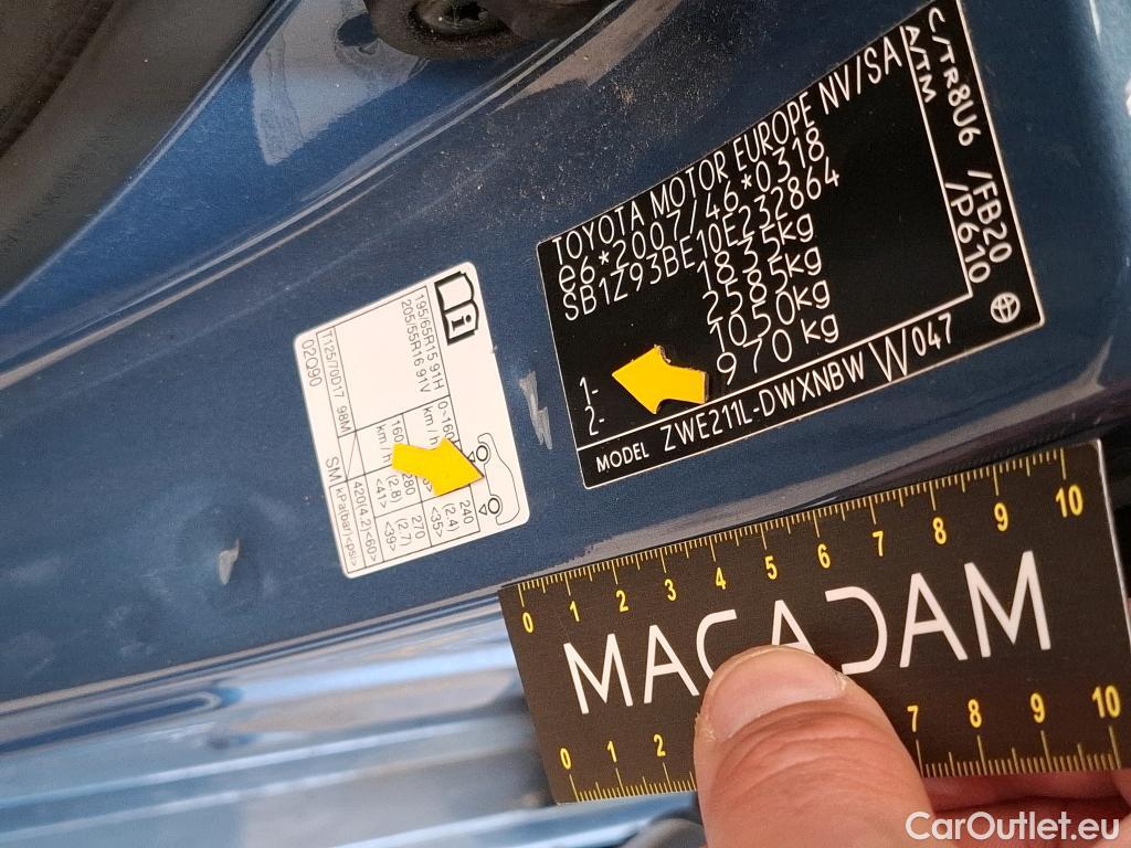  Toyota  Corolla TOYOTA  Touring Sports / 2018 / 5P / Break Hybride 122h Dynamic Business Stage Acad #9