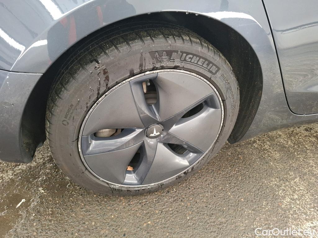  Tesla  Model 3 TESLA  / 2018 / 4P / Berline Long Range Dual Motor AWD #24