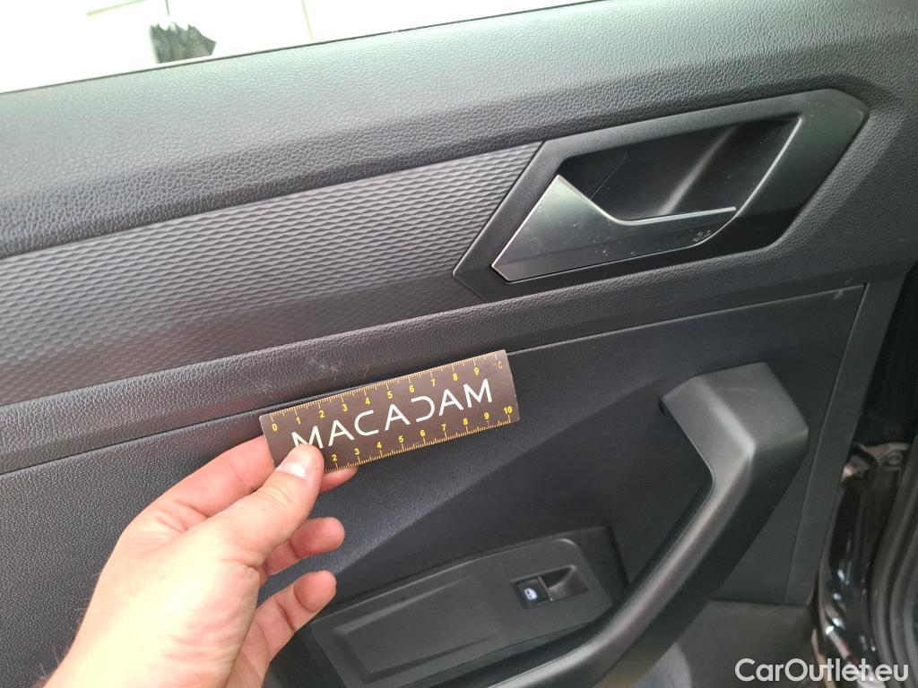  Volkswagen  T-ROC VOLKSWAGEN  / 2017 / 5P / SUV 2.0 TDI 115 LOUNGE BUS #14