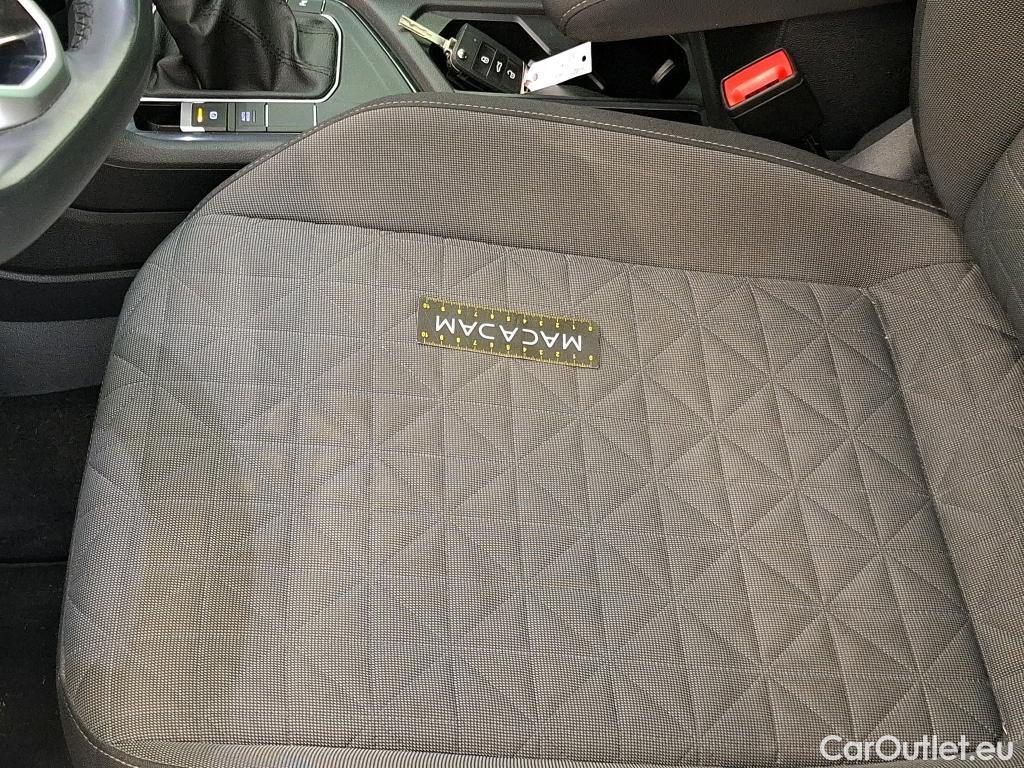  Volkswagen  Tiguan VOLKSWAGEN  / 2020 / 5P / SUV 2.0 TDI 150 DSG7 Life Business #19