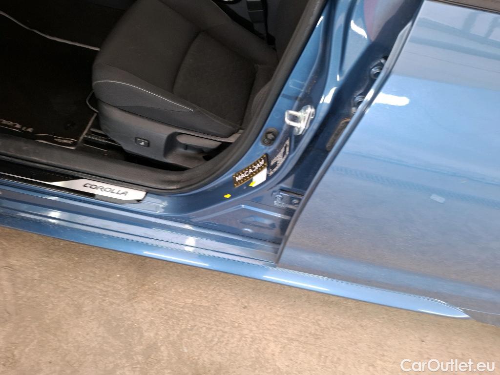  Toyota  Corolla TOYOTA  Touring Sports / 2018 / 5P / Break Hybride 122h Dynamic Business Stage Acad #7