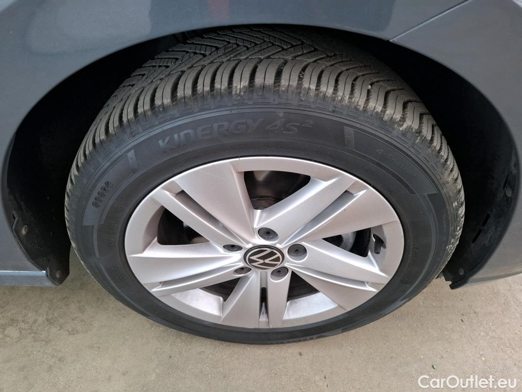  Volkswagen  Golf  VOLKSWAGEN / 2020 / 5P / Berline 2.0 TDI SCR 115 DSG7 Life Busi #22