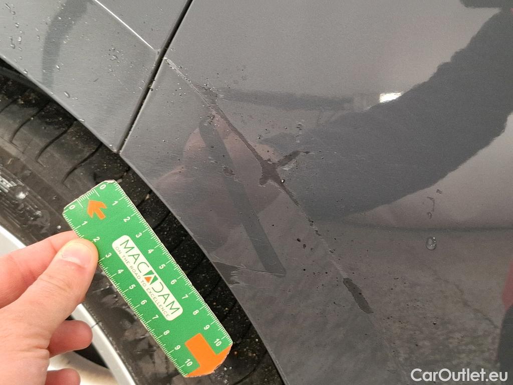  Volkswagen  Golf  VOLKSWAGEN / 2020 / 5P / Berline 2.0 TDI SCR 115 DSG7 Life Busi #8