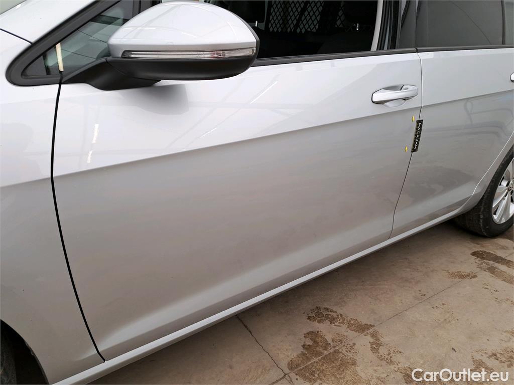  Volkswagen  Golf  VOLKSWAGEN SW 5p Break 1.6 TDI 115 DSG7 Confort Business BMT #1