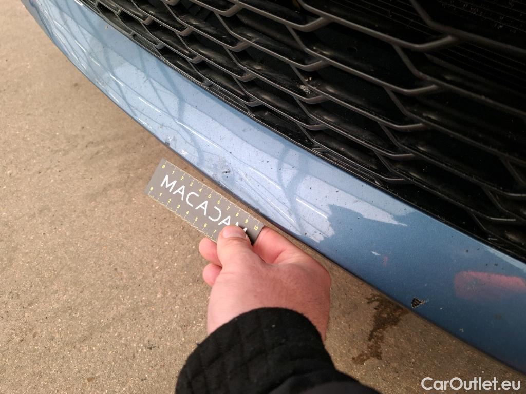  Toyota  Corolla TOYOTA  Touring Sports / 2018 / 5P / Break Hybride 122h Dynamic Business Stage Acad #6