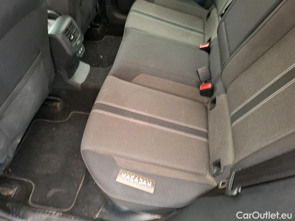  Volkswagen  T-ROC VOLKSWAGEN  / 2017 / 5P / SUV 2.0 TDI 115 LOUNGE BUS #25