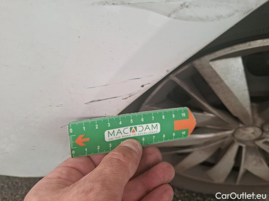  Peugeot  208  Premium 1.5 HDi 100CV BVM6 E6d #20